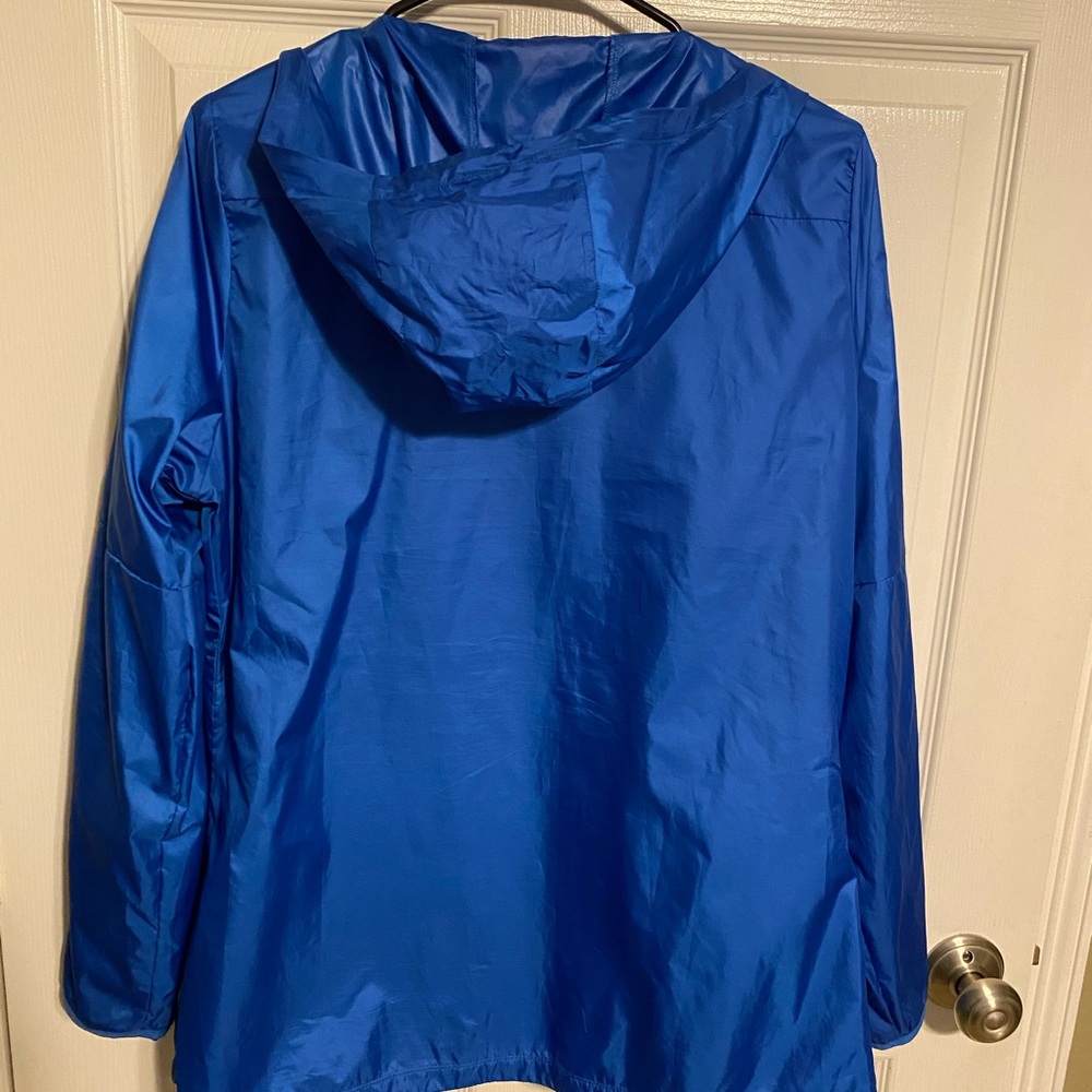 Nike Rain Jacket - Picture 2 of 4